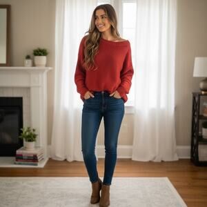 American Eagle Red Chunky Knit Oversized Sweater Size SP –Cozy Pullover Crewneck